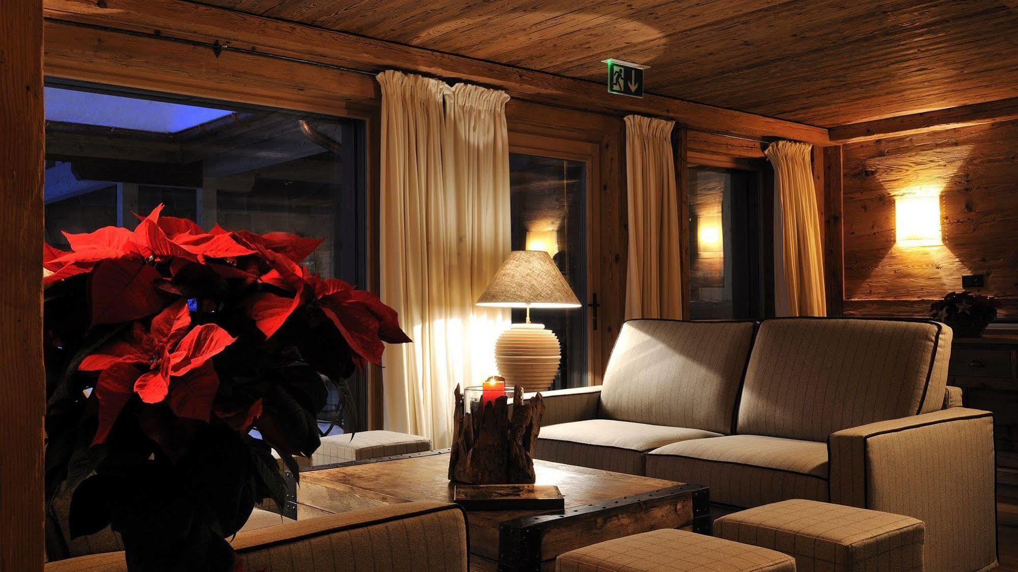 Hotel Des Alpes Superieur Gstaad Buitenkant foto